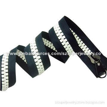 Clothes resin plastic zipper
